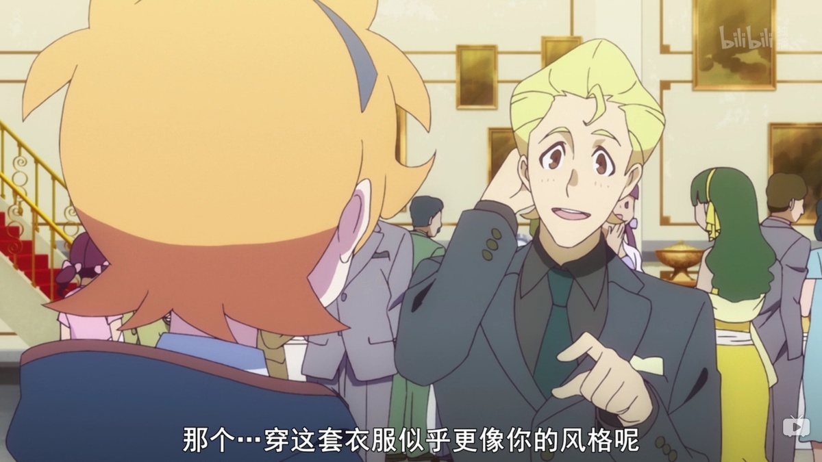 那个…穿这套衣服似乎更像你的风格呢