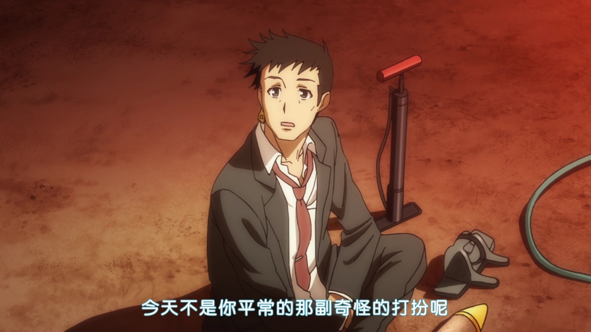 今天你不是你平常的那副奇怪的打扮呢